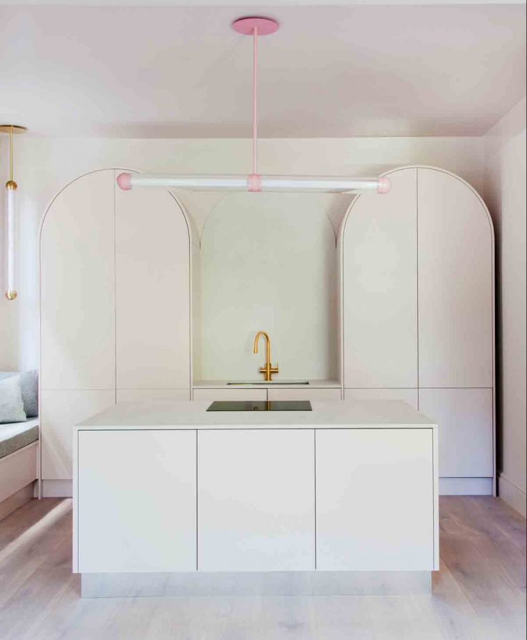 طرح دکوراسیون داخلی آشپزخانه