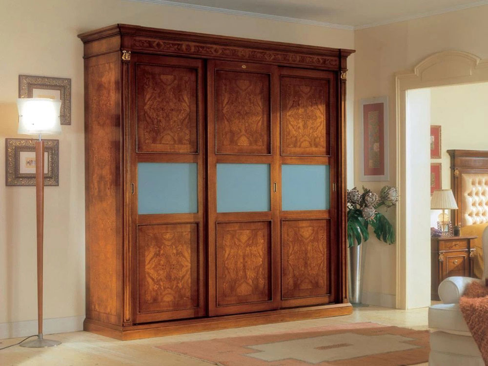 انواع کمد جا لباسی: چوبی