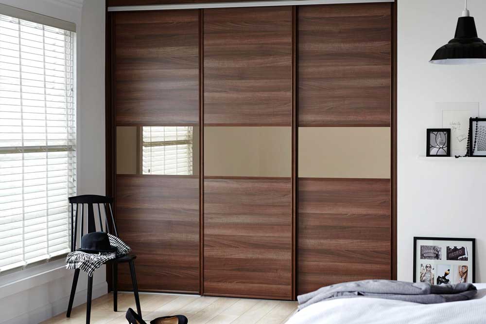 خرید کمد لباس ارزان و زیبا و توجه به سادگی و دوام کمد