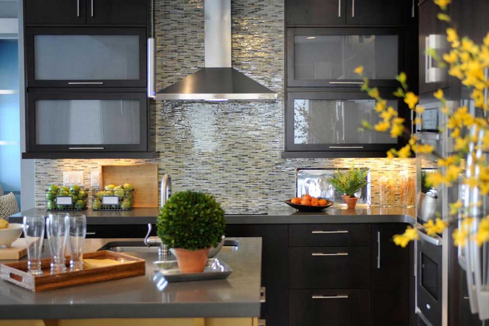 سرامیک بین کابینتی : ملایم و آرامش بخش